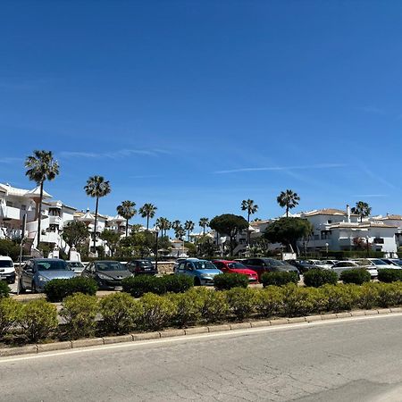 Appart T3 A Louer En Andalousie Chiclana de la Frontera Esterno foto